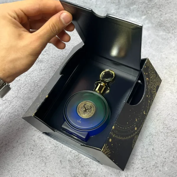 پاریس کورنر UN اکسپرشنس نورت استیج